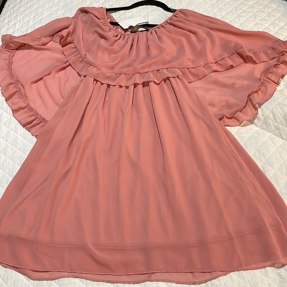 Pink of the shoulder dress
